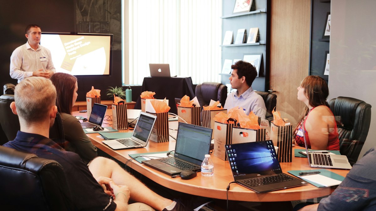 Business Strategy Through Case Studies thumbnail
